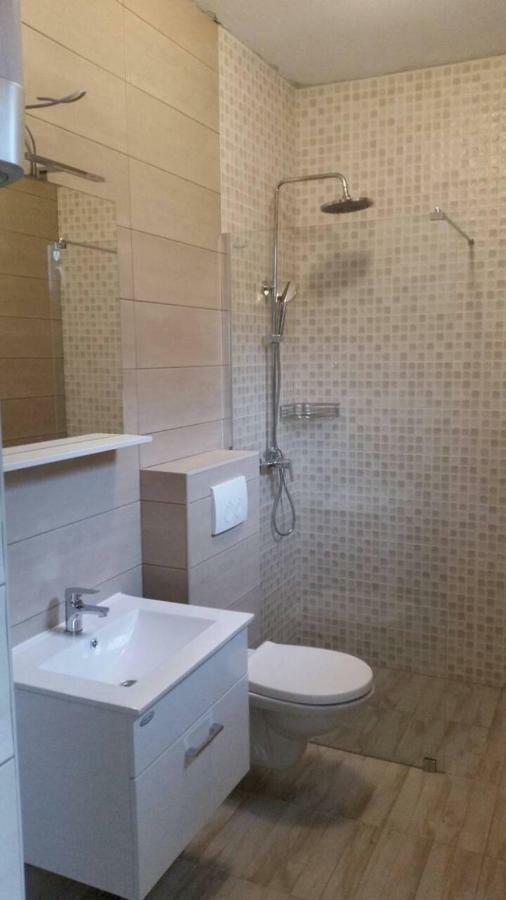 Apartmani Maris III Раб Экстерьер фото